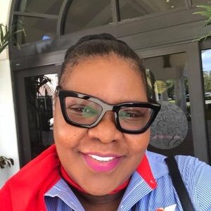 Meet your Posher, Katrelle